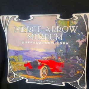 NWOT Buffalo NY Pierce Arrow Sweater